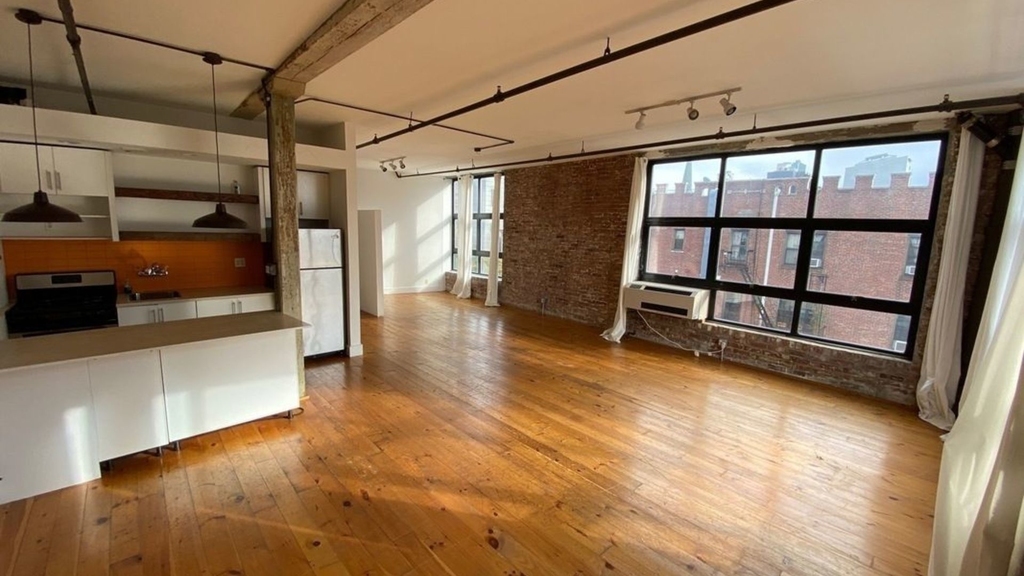 300 Graham Ave - Unit: 3G - Photo 4