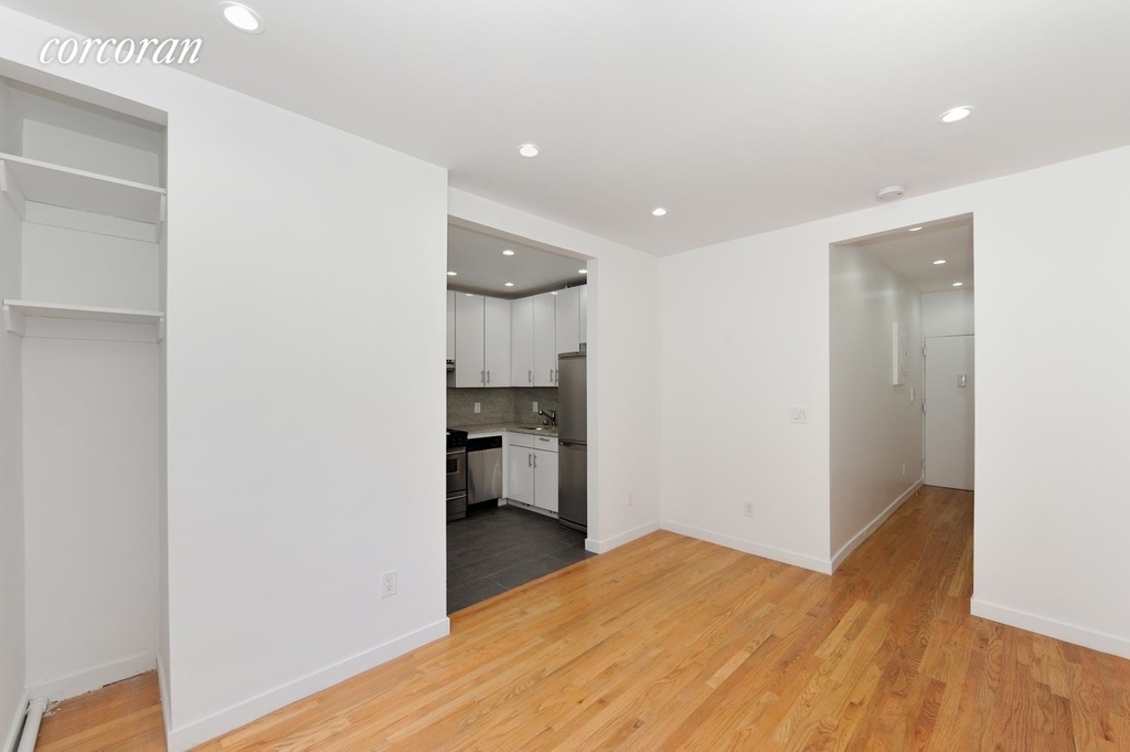 240 West 15th Street - Photo 2