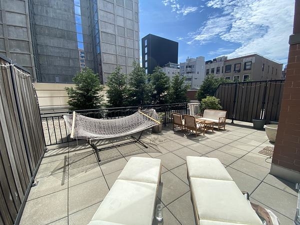 229 Chrystie Street - Photo 8