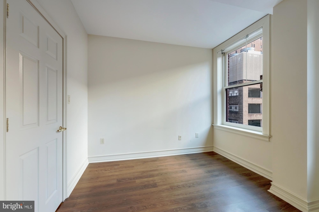 1702 Walnut Street - Photo 14