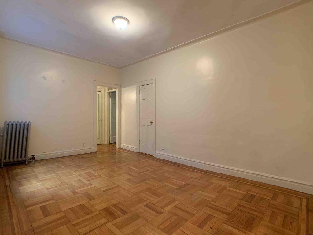 455 West 44th Street - Photo 1