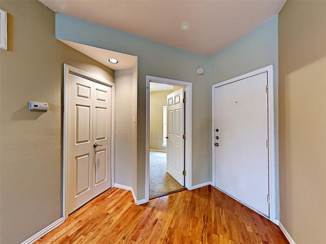 4104 N Hall Street - Photo 4