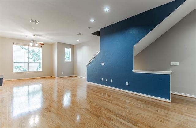 4315 Holland Avenue - Photo 3