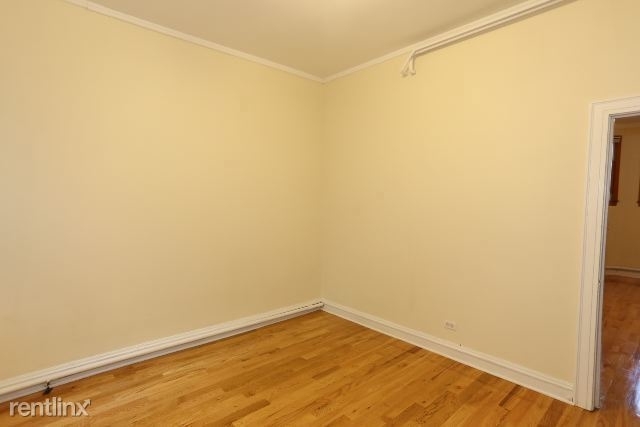 4631 N. Paulina, Unit 100 - Photo 5