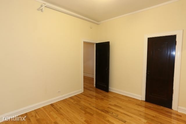 4631 N. Paulina, Unit 100 - Photo 6