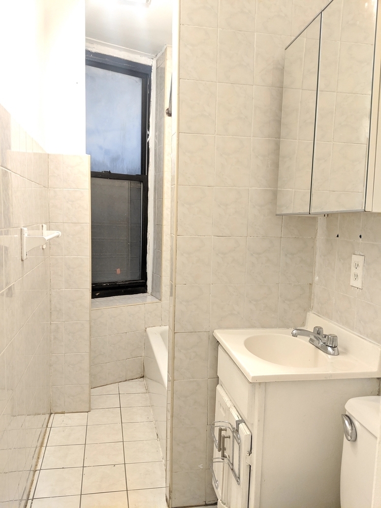 63 Avenue D - Photo 5