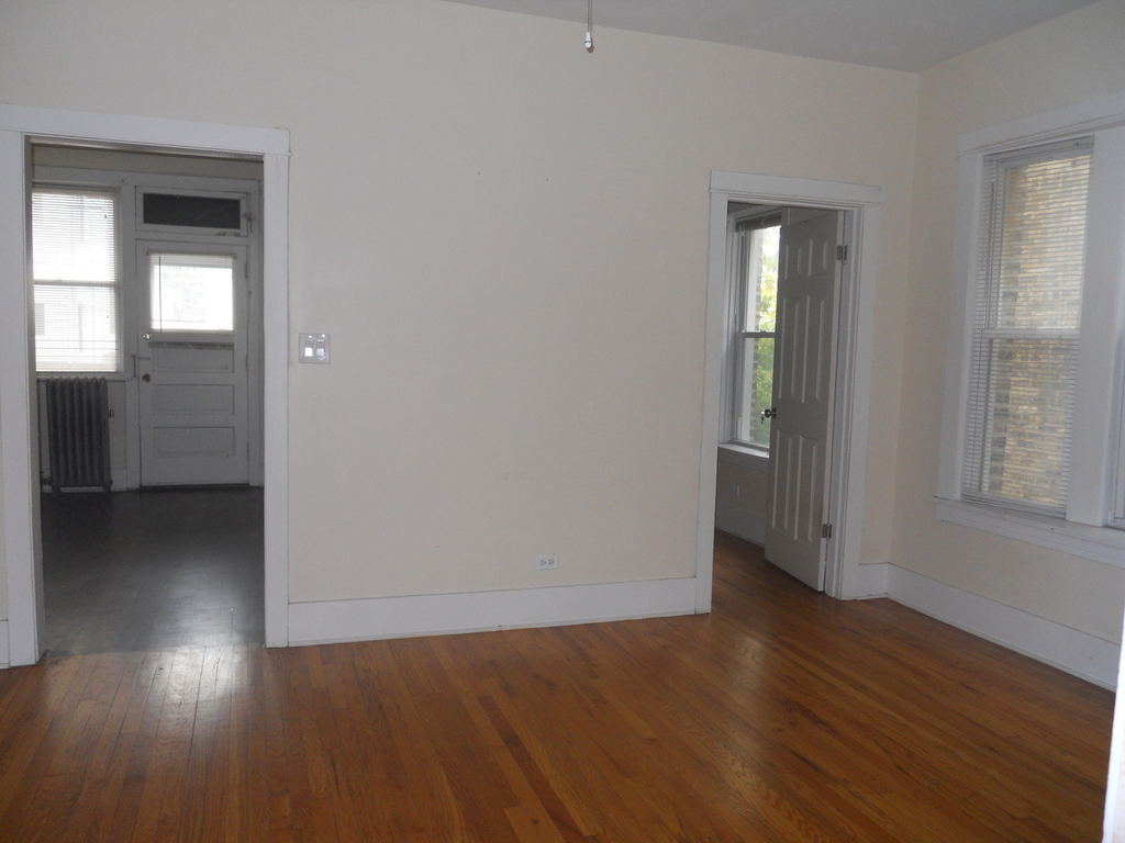 4608 North Leavitt Street - Photo 5