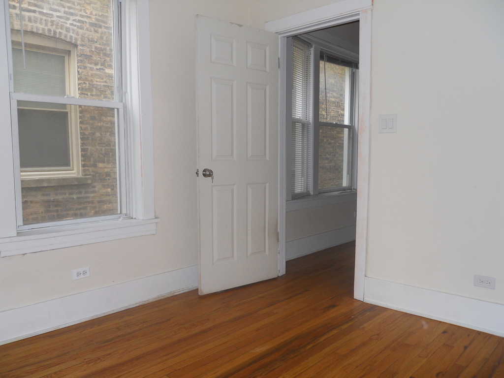 4608 North Leavitt Street - Photo 11