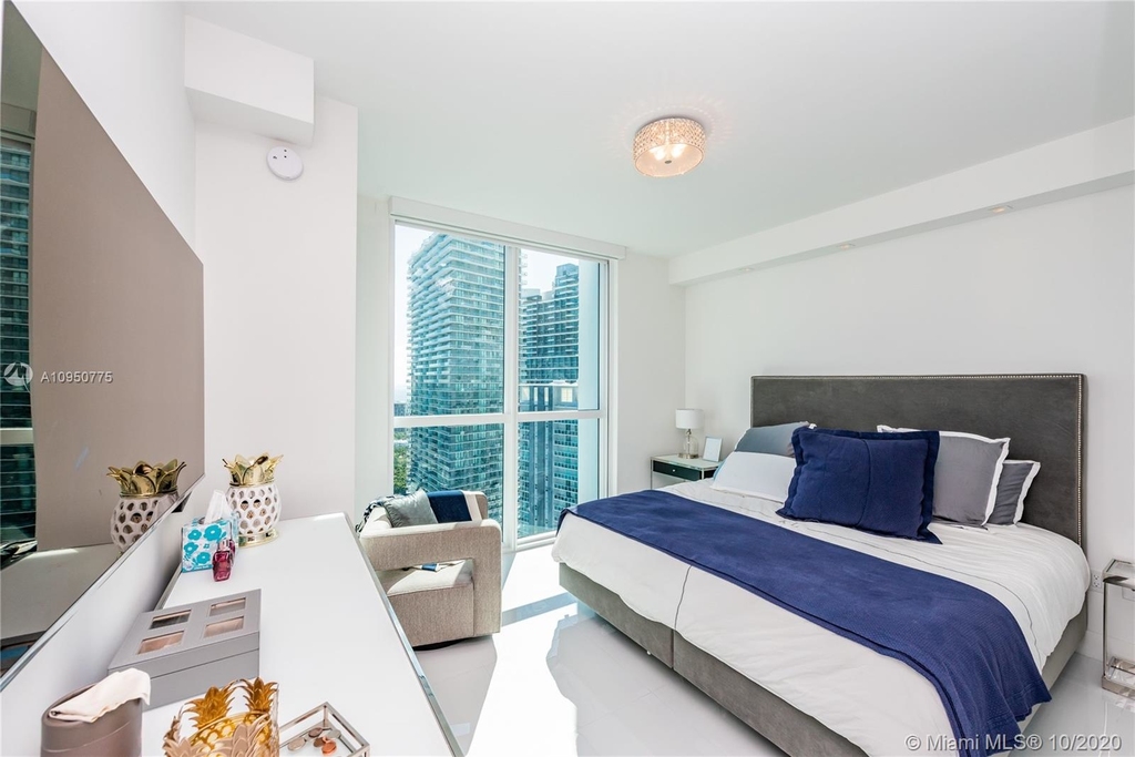 1080 Brickell Ave - Photo 37