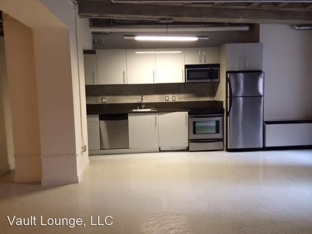 650 S. Spring St. - Photo 2