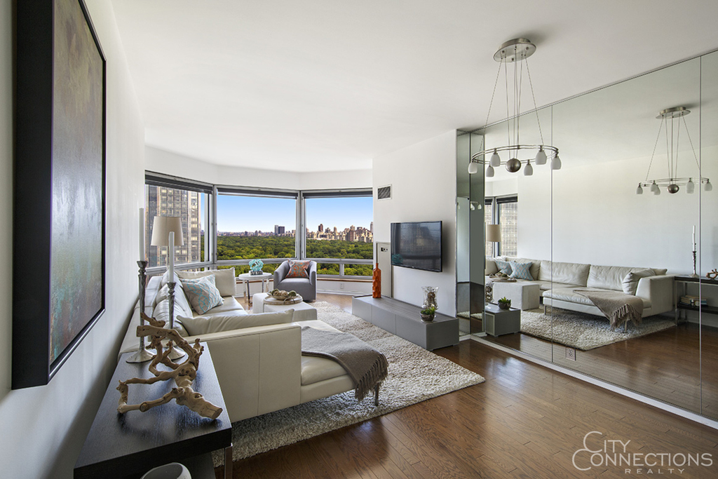 301 W 57th St - Photo 1