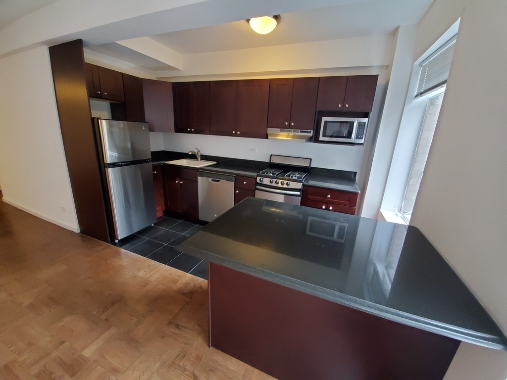 4 East 89th Street - Photo 1