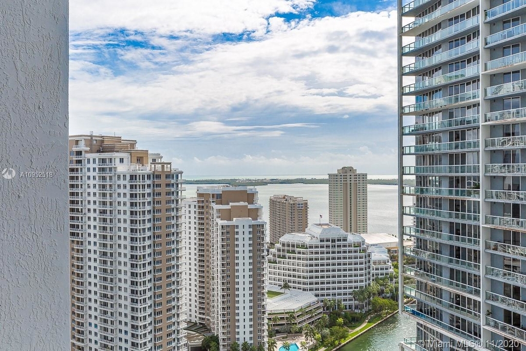 475 Brickell Ave - Photo 13