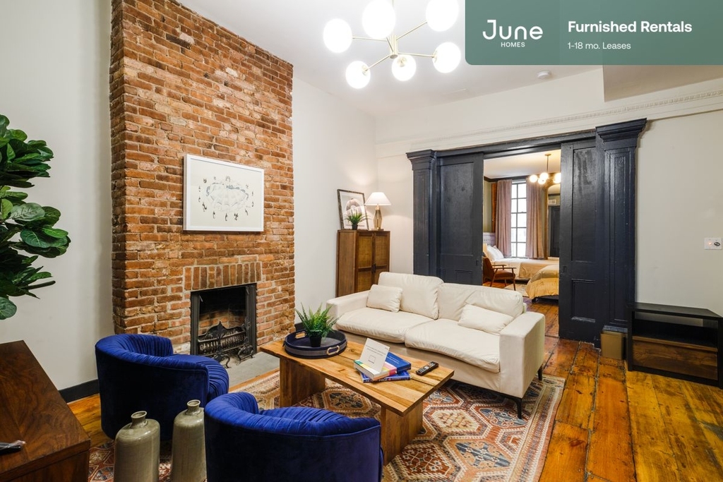 354 West 11th Street - Photo 11