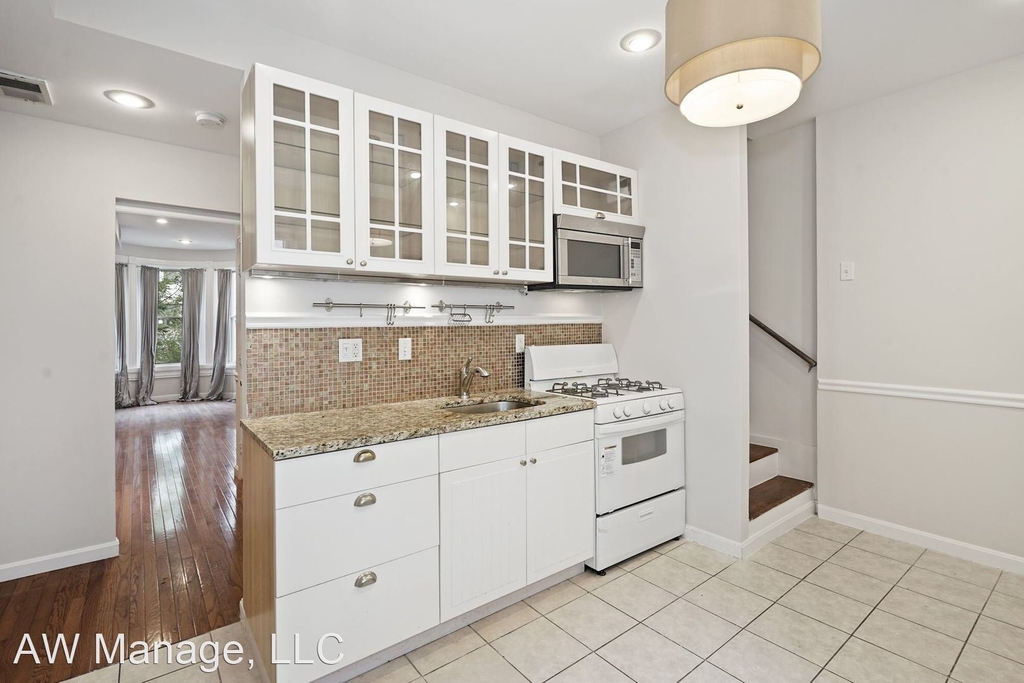 1134 10th St Nw - Photo 4