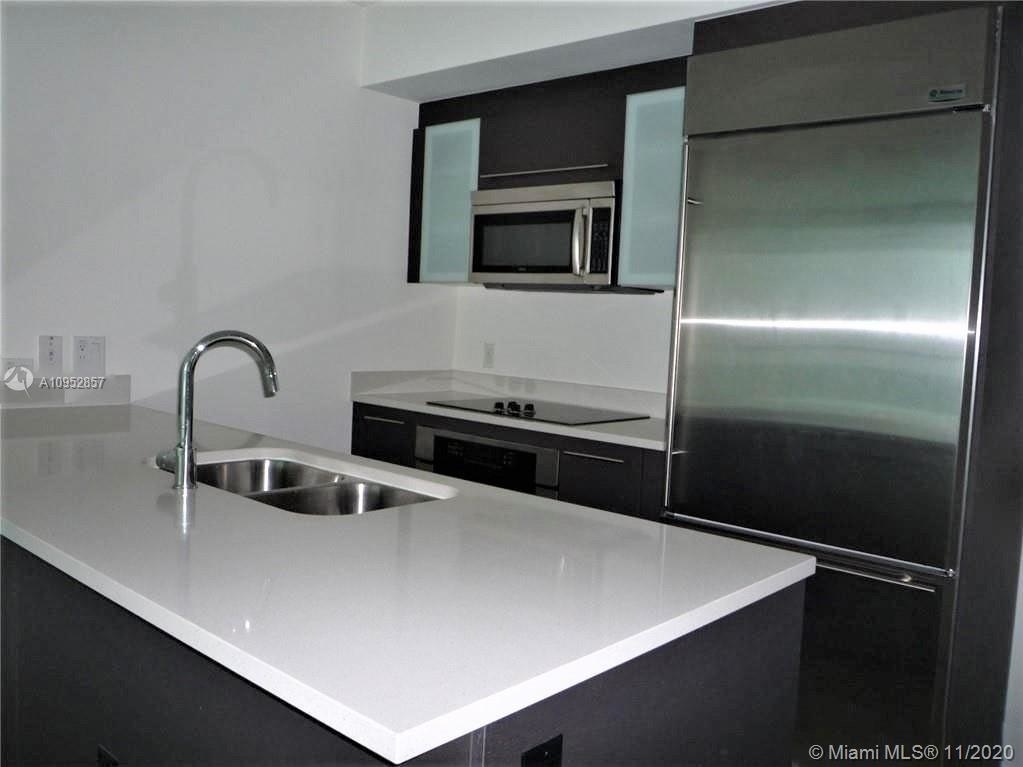 500 Brickell Ave - Photo 3