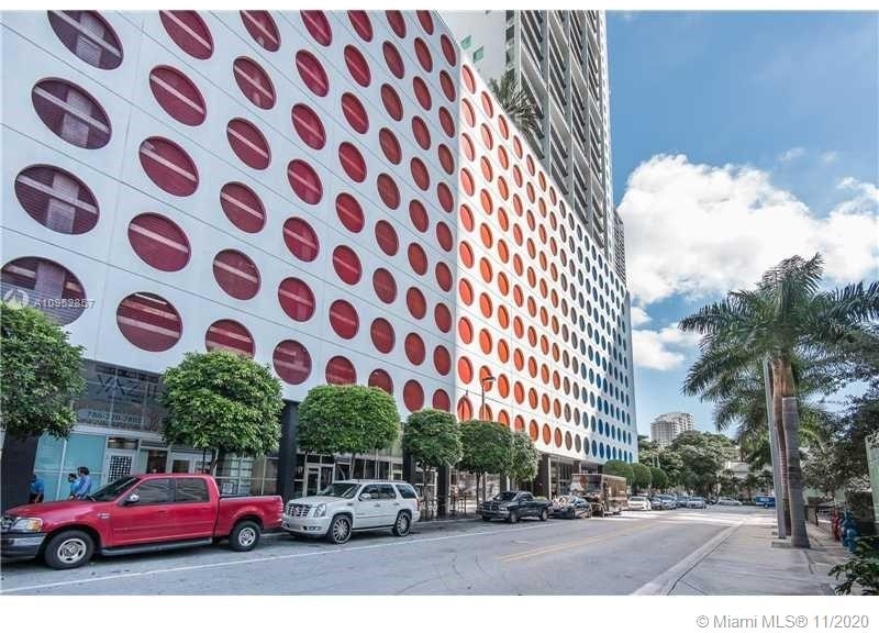 500 Brickell Ave - Photo 1