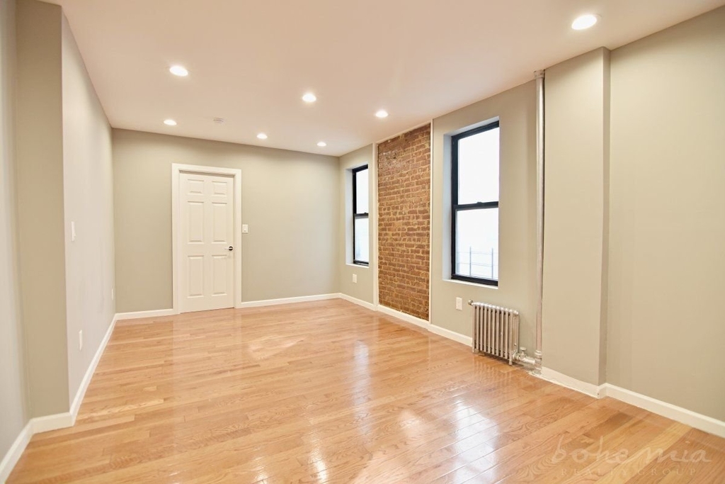 304 W 151st St - Photo 5