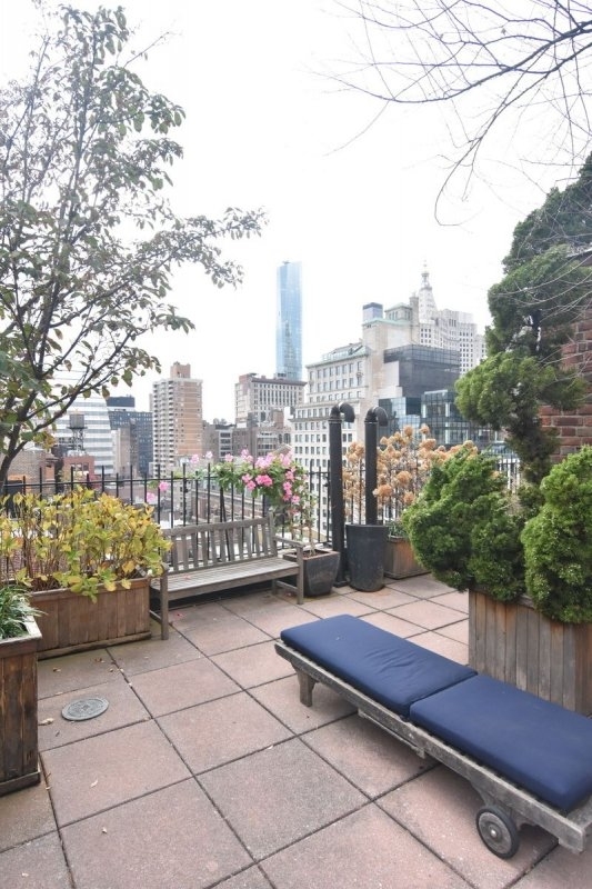 140 East 28th Street - Photo 10