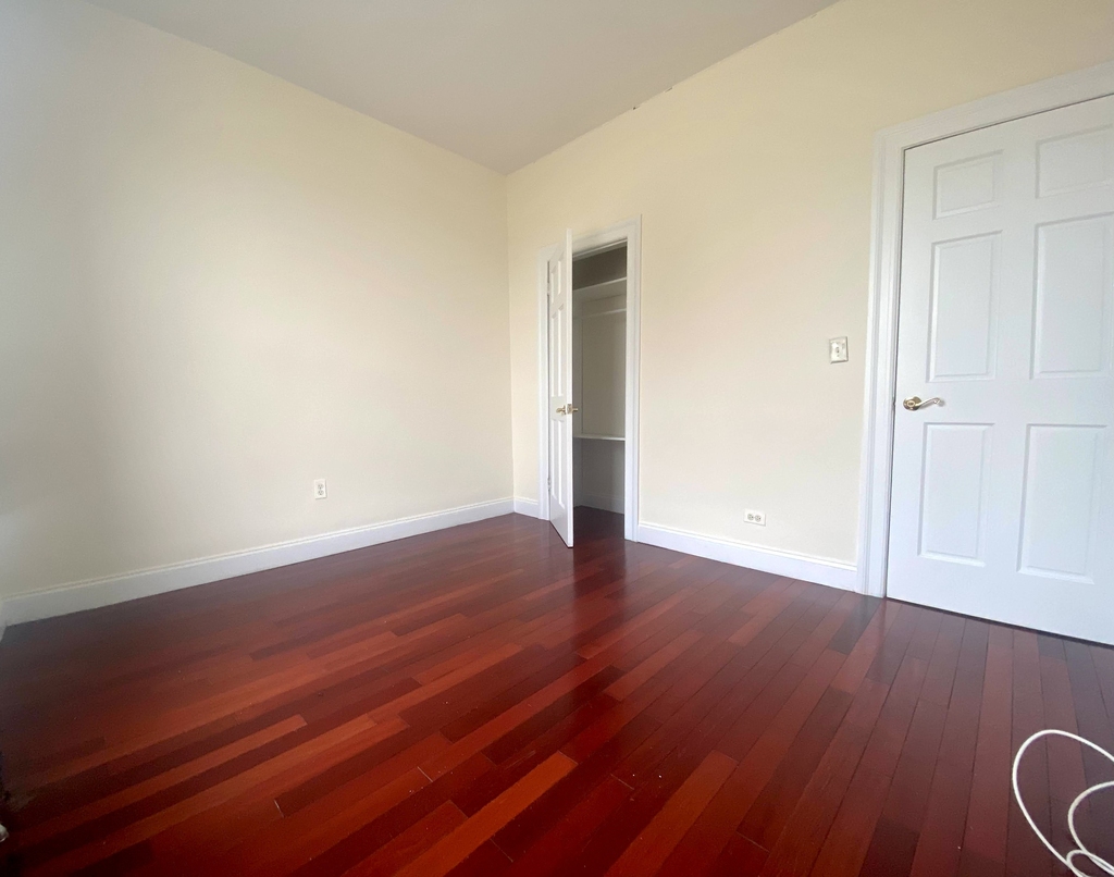 260 Convent Ave #104 - Photo 3