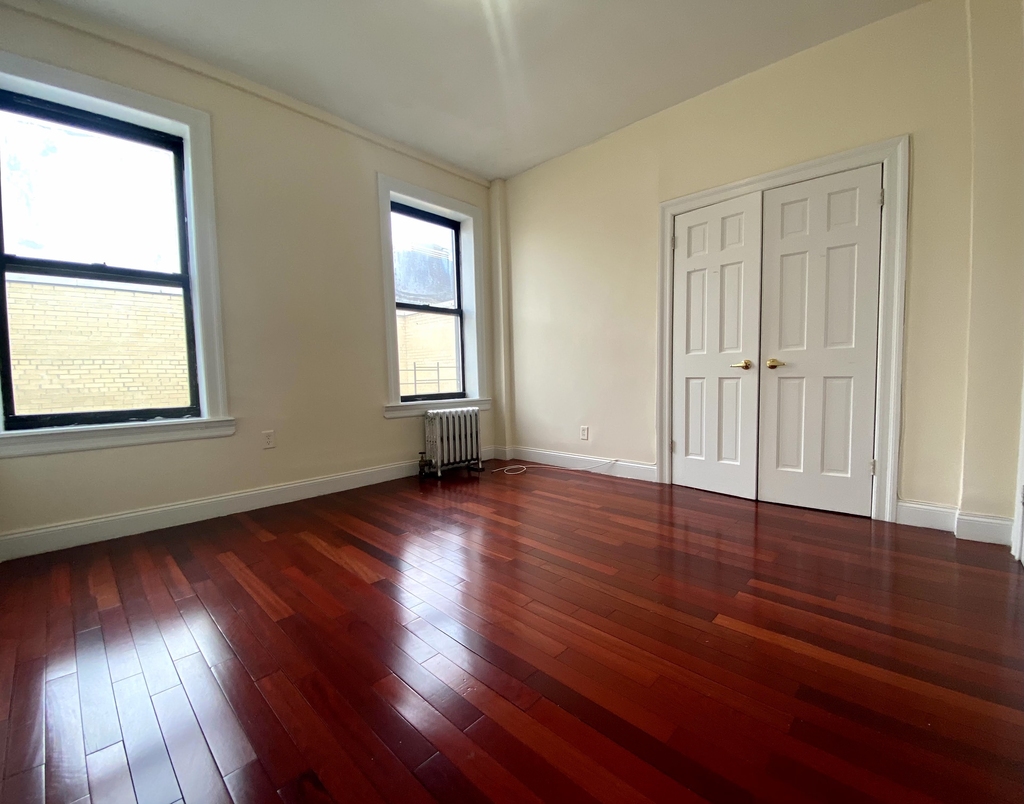 260 Convent Ave #104 - Photo 5