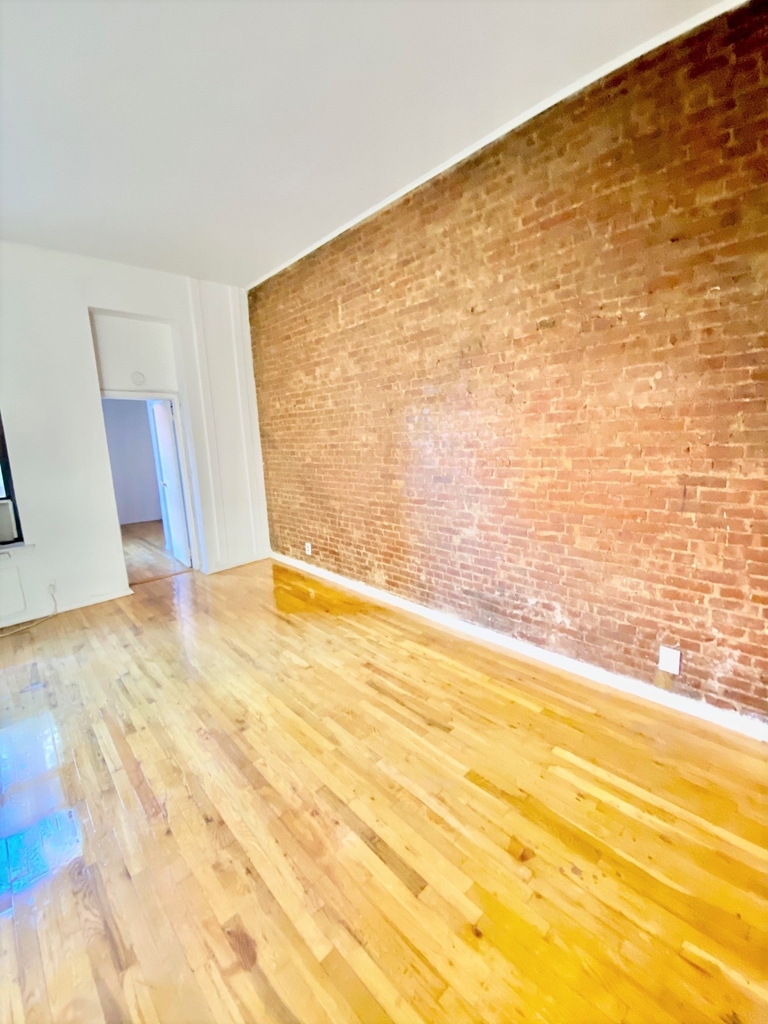 63 West 69th Street - Photo 1