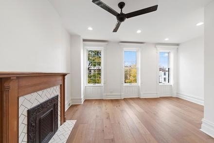 387 Hancock Street - Photo 6