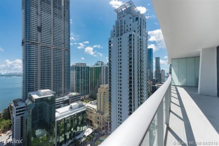 1010 Brickell, 1010 Brickell Ave, Miami, Fl 33131, Usa - Photo 4