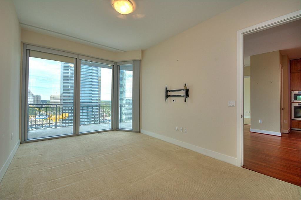 1600 Post Oak Boulevard - Photo 10