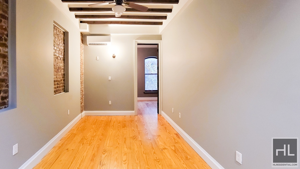 129 Putnam Avenue - Photo 14