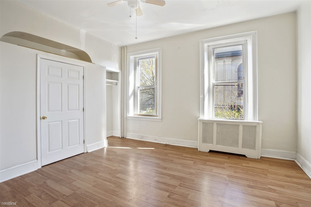 1709 W Montgomery Ave - Photo 8