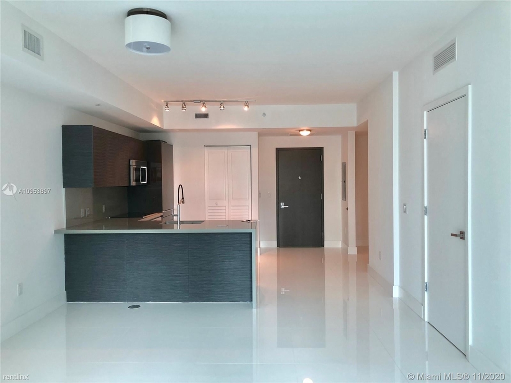 1080 Brickell Ave Unit 1802 - Photo 1