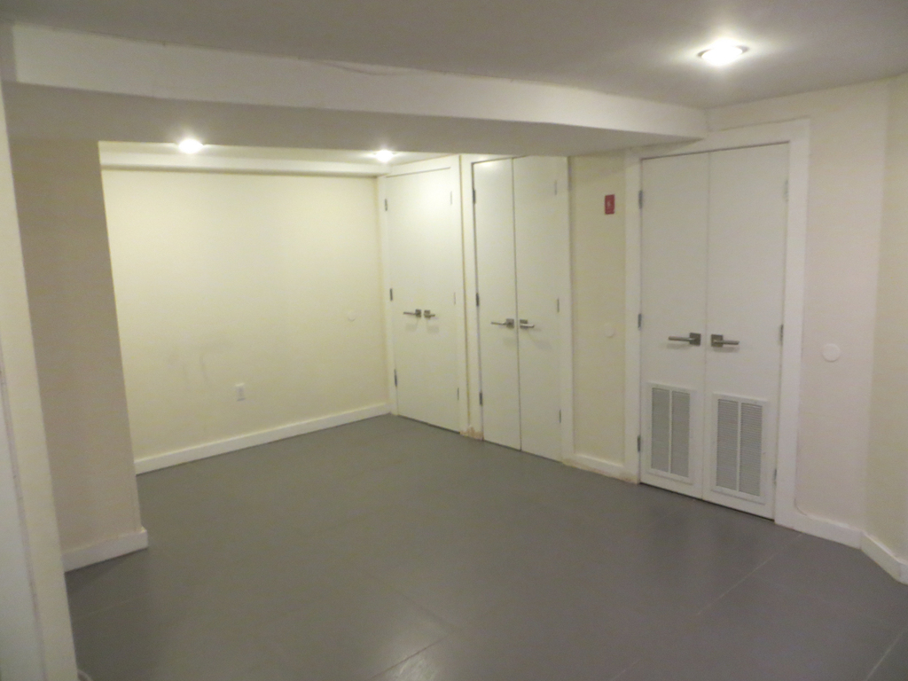 662 Park Place - Photo 5