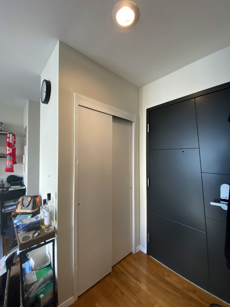 312 East 30th Street - Photo 5