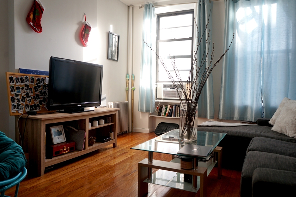 227 East 28th Street - Photo 1