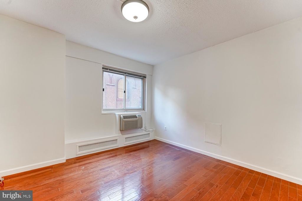 2101 Chestnut Street - Photo 16