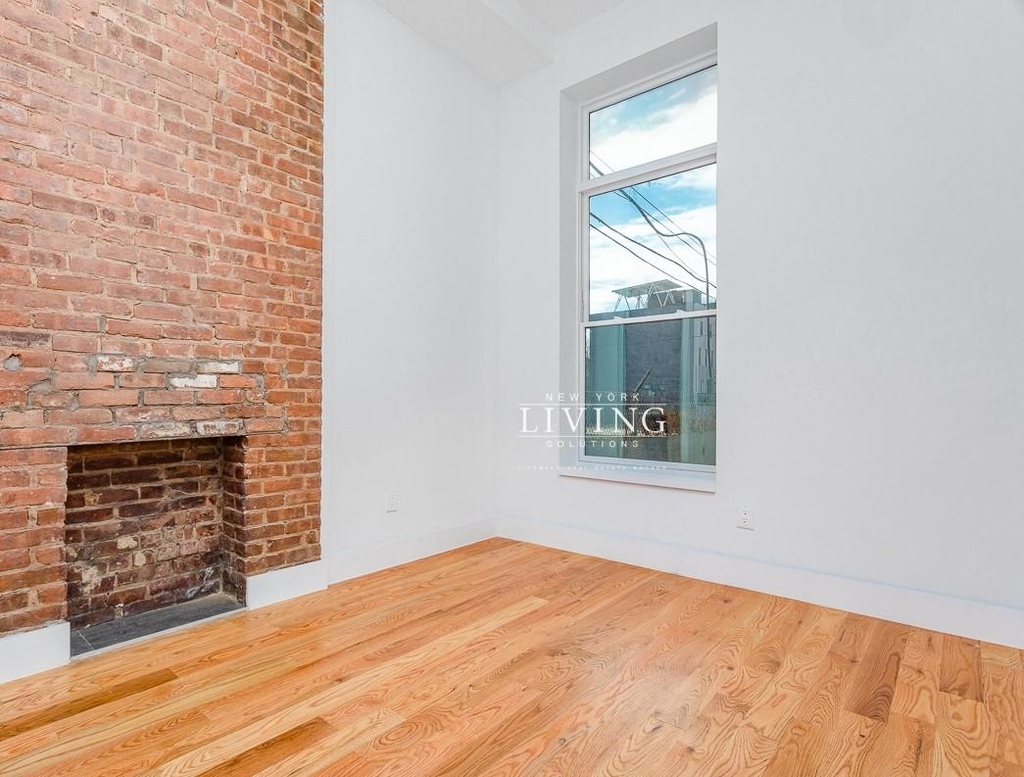 378 Nostrand Avenue - Photo 6