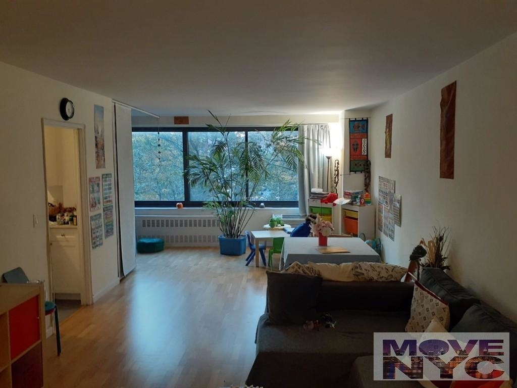 40 West 135th Street - Photo 1