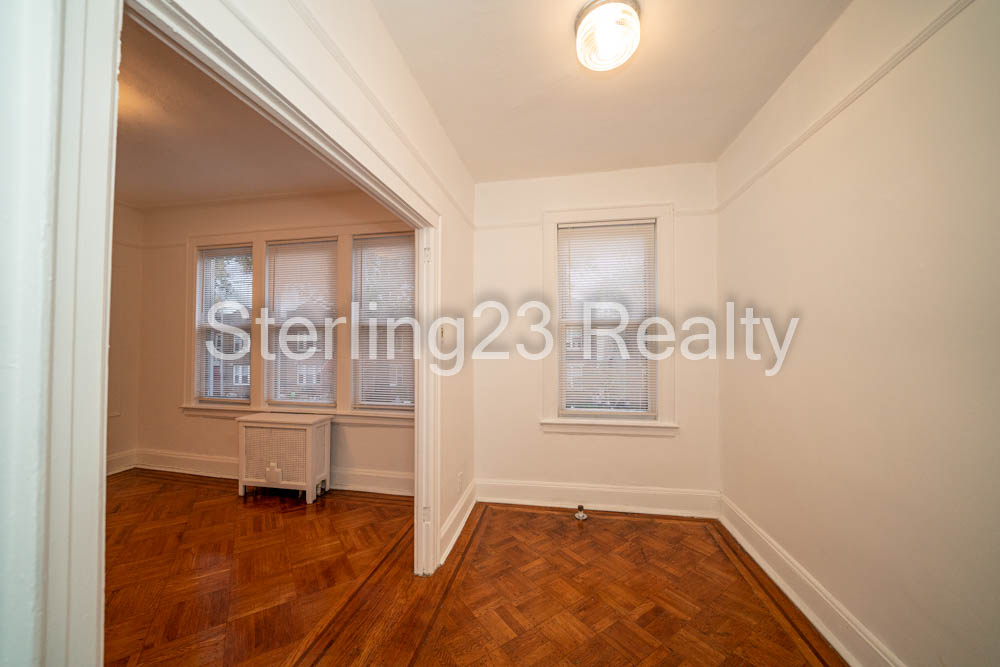 24-48 Crescent Street - Photo 4