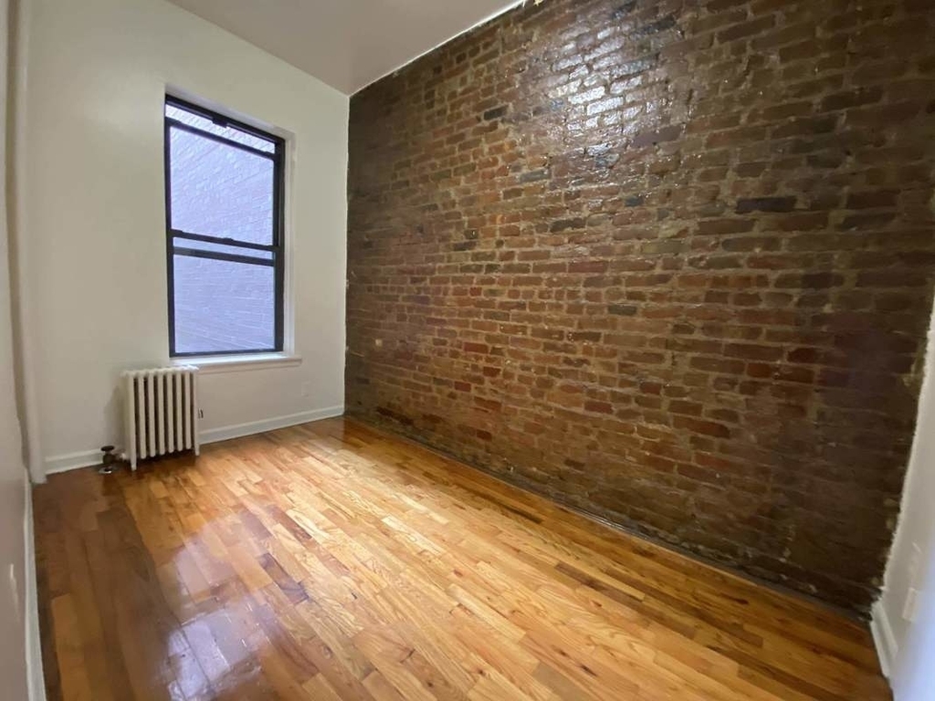 226 East 29th Street - Photo 6