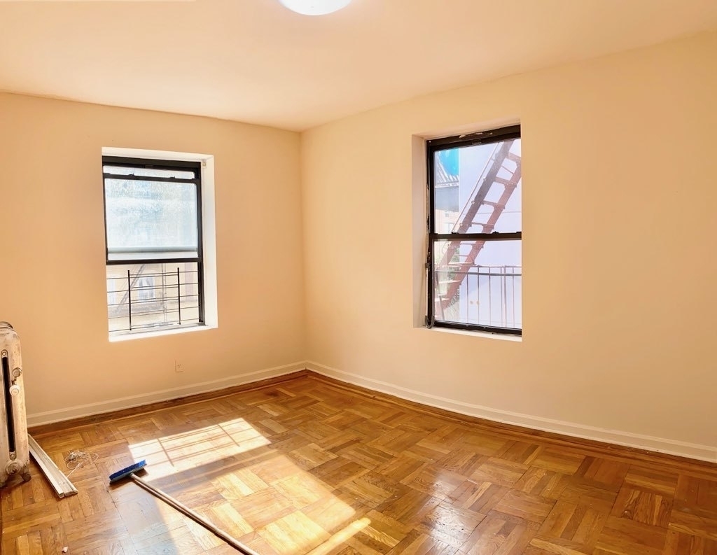 485 East 21st Street - Photo 2