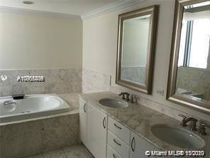 1331 Brickell Bay Dr - Photo 24