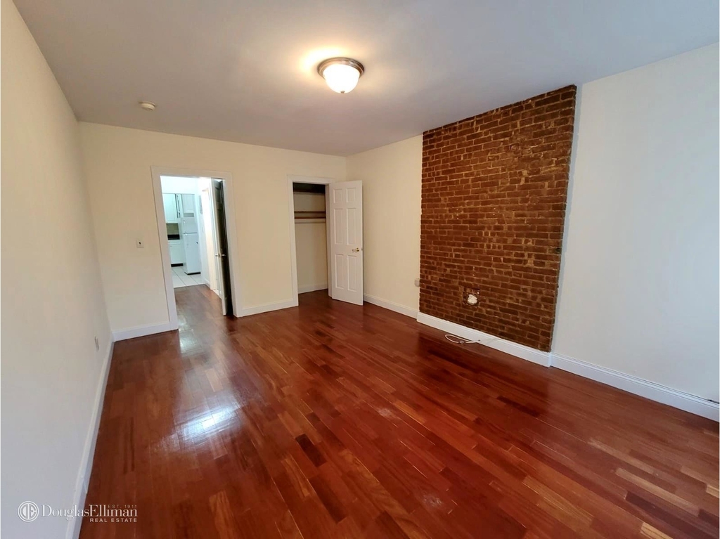 146 West 10th St - Photo 1