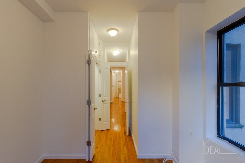 273 Albany Avenue - Photo 6