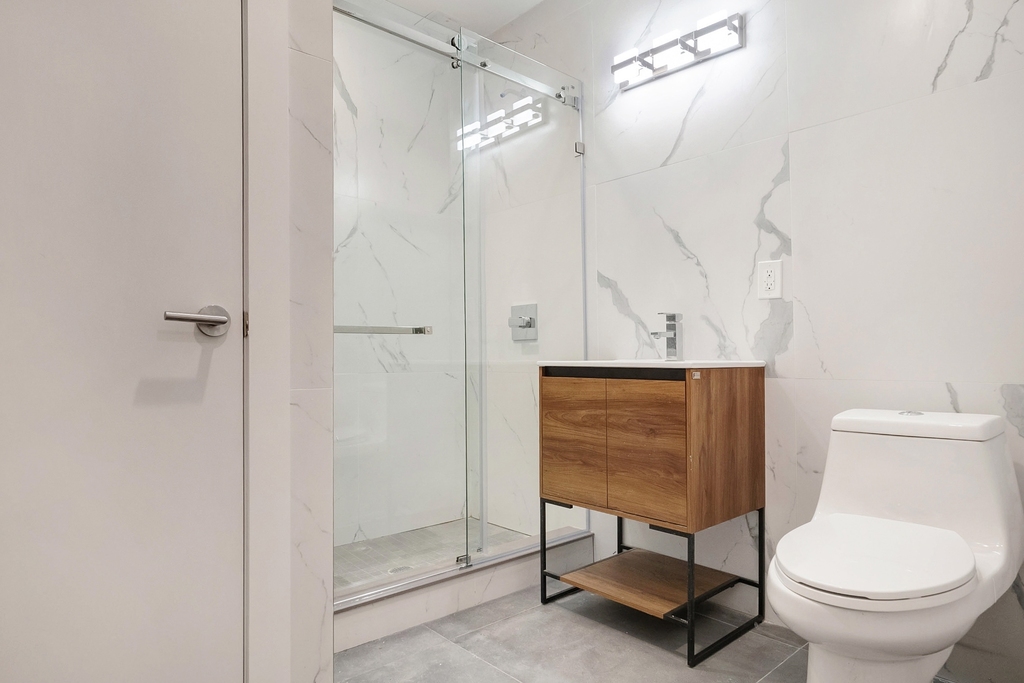 2155 Caton Avenue - Photo 8