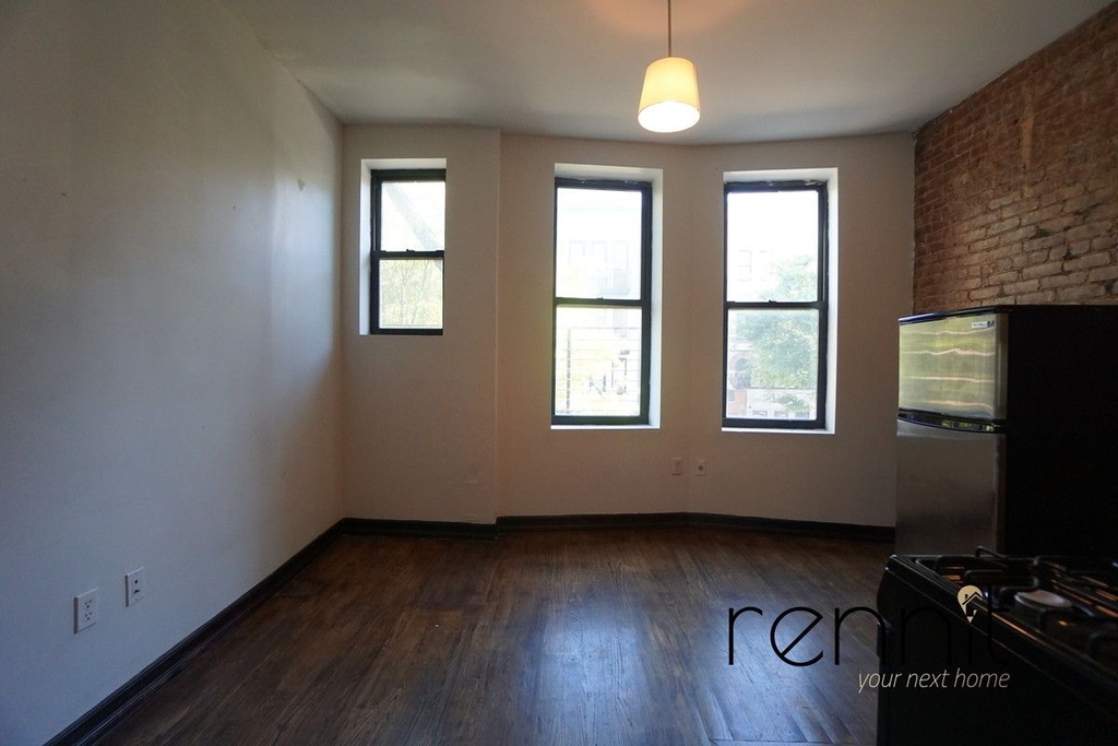 817 St Johns Place - Photo 1