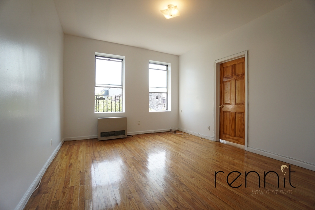 370 Bedford Avenue - Photo 4