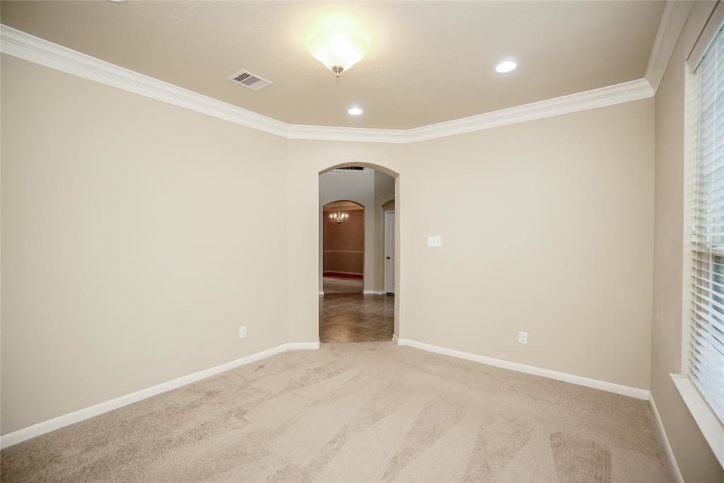 6806 Mendenhall Way - Photo 5