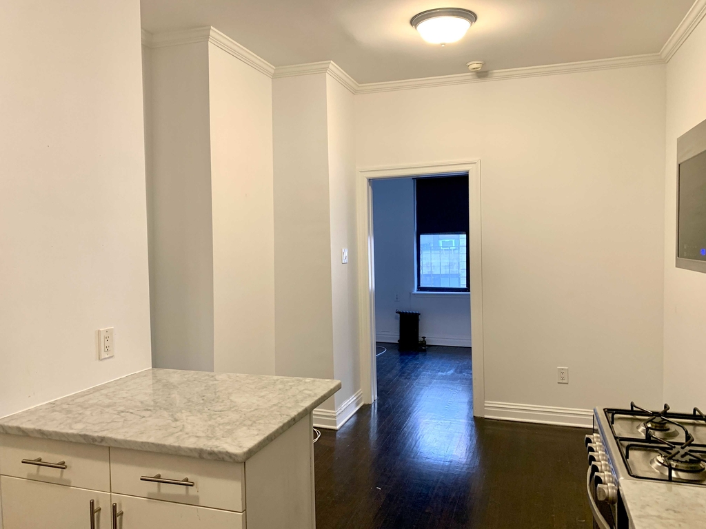 28 West 26th Street - Photo 3