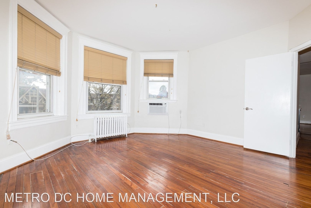 1855 Calvert Street Nw Unit 300 - Photo 5